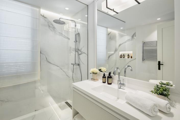 Image No.11-5 Bed Villa for sale