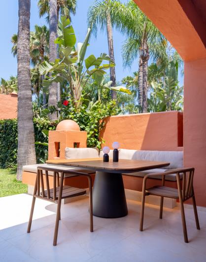 Image No.26-4 Bed Townhouse for sale