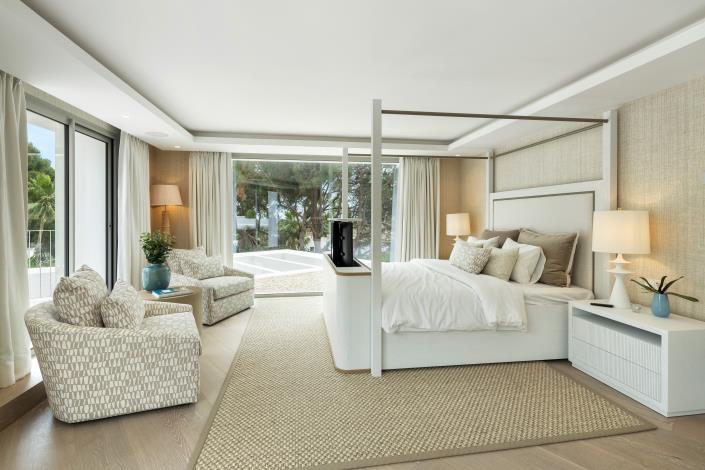 Image No.11-6 Bed Villa for sale