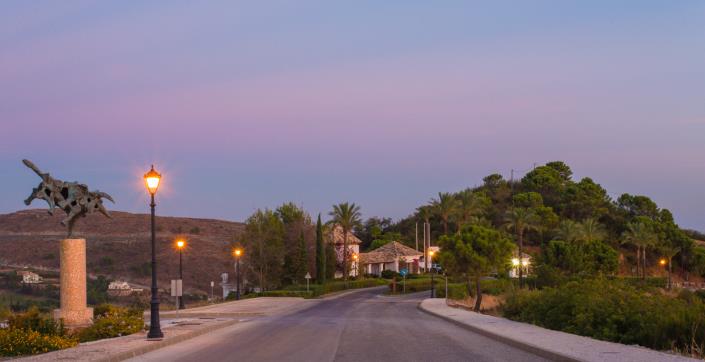 Image No.9-4 Bed Villa for sale