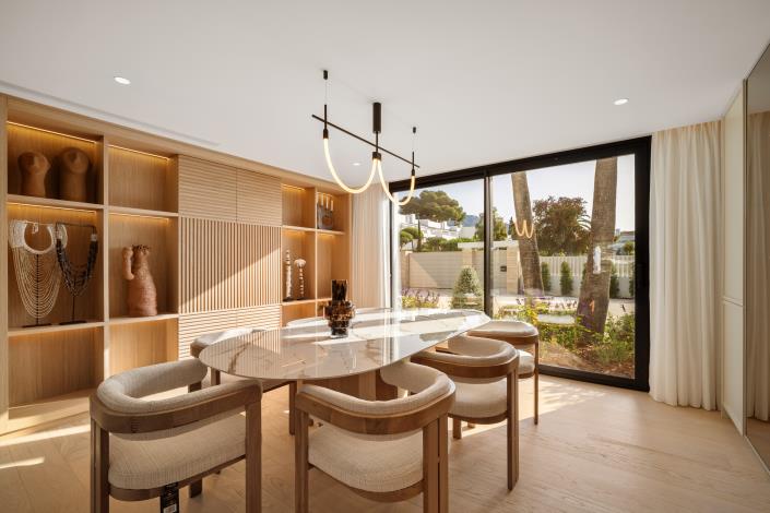 Image No.35-6 Bed Villa for sale