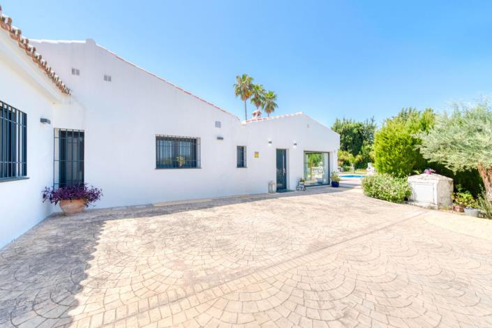 Image No.5-4 Bed Villa for sale