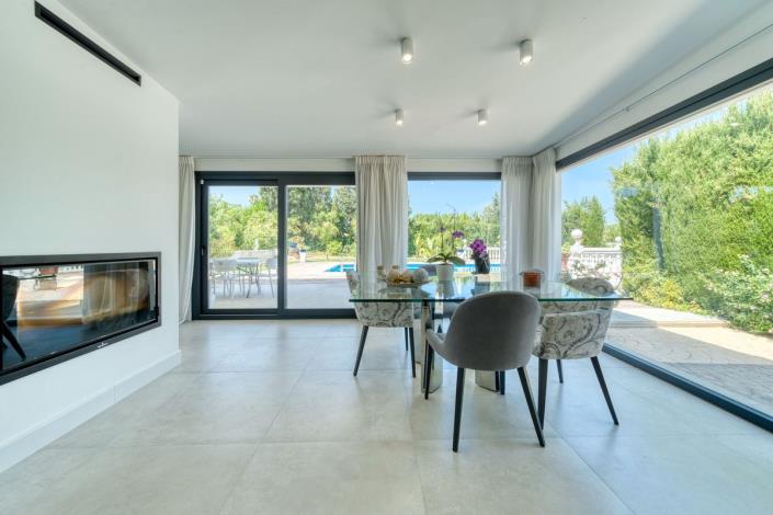 Image No.10-4 Bed Villa for sale