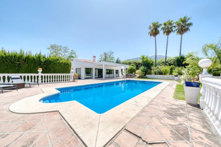 Image No.29-4 Bed Villa for sale