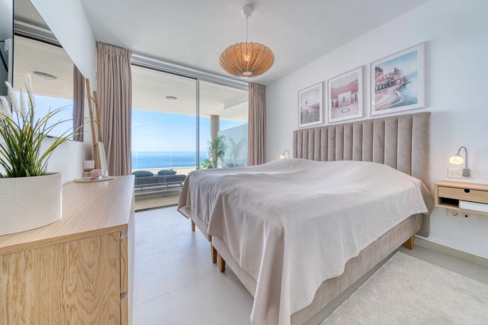 Image No.20-2 Bed Apartment for sale