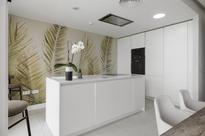 Image No.6-3 Bed Apartment for sale