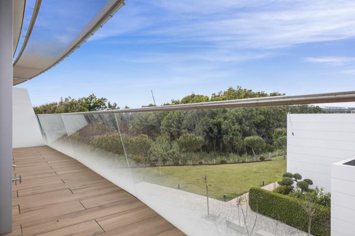 Image No.28-3 Bed Apartment for sale