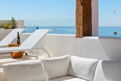 6c5b3aaf-b9ee-4e68-9826-23bdaed7ea8f