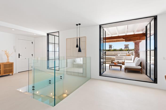 Image No.31-4 Bed Penthouse for sale