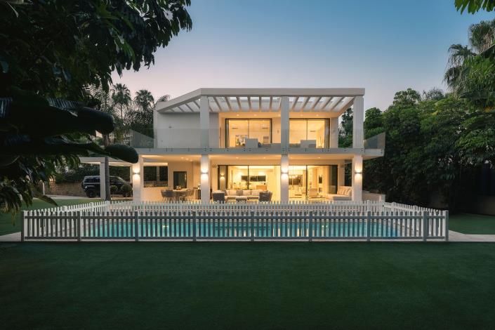 Image No.9-5 Bed Villa for sale