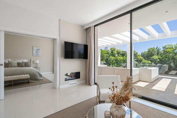 Image No.33-5 Bed Villa for sale