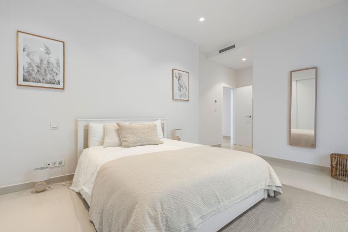 Image No.46-5 Bed Villa for sale