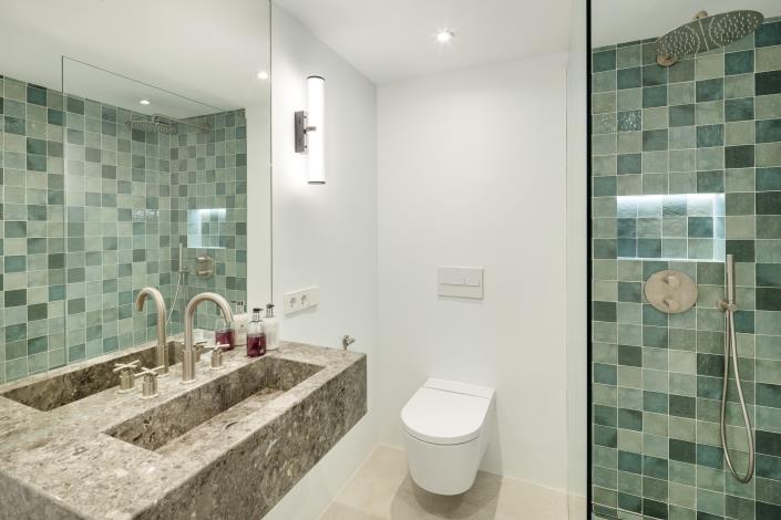 Image No.20-5 Bed Duplex for sale