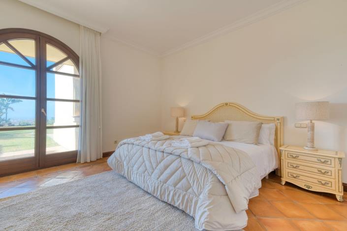 Image No.33-6 Bed Villa for sale