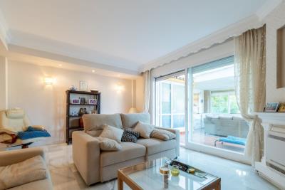 4-c23c0f86247804fa50226aecd8b0b2c8