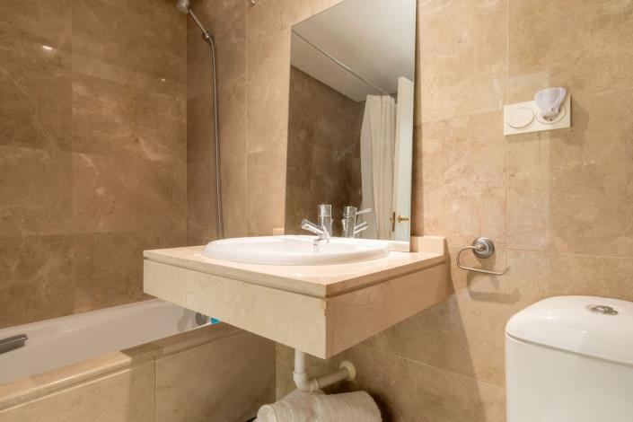 Image No.7-2 Bed Apartment for sale