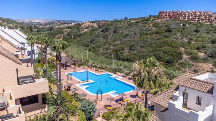 Image No.26-2 Bed Apartment for sale