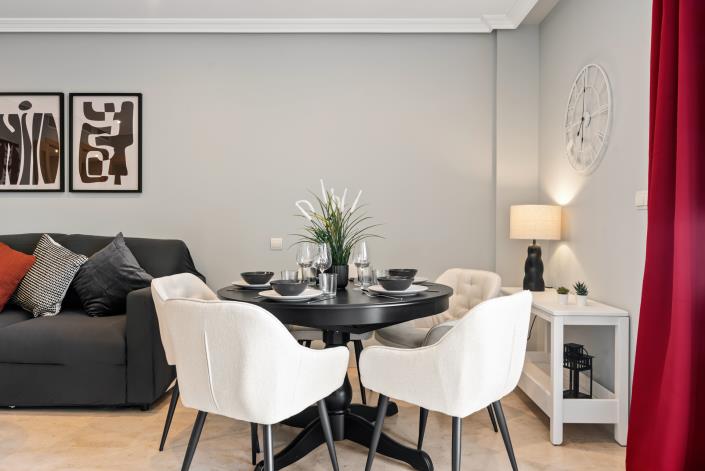 Image No.28-2 Bed Apartment for sale