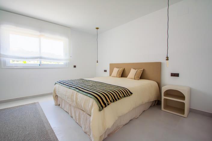 Image No.36-4 Bed Villa for sale