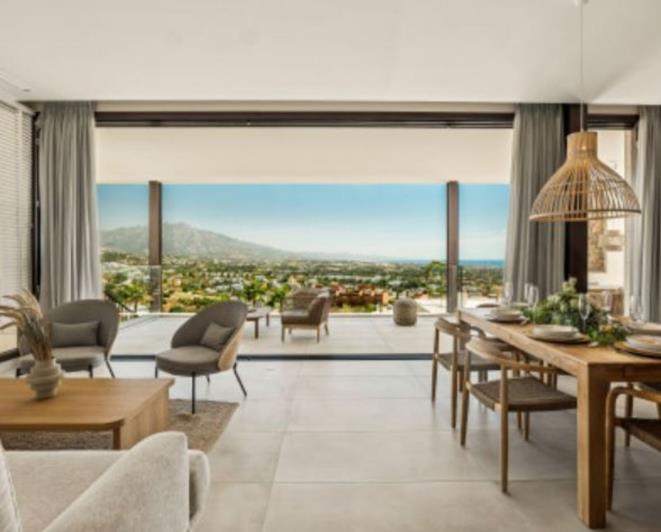 Image No.24-4 Bed Semi-Detached for sale