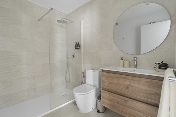 Image No.14-4 Bed Villa / Detached for sale