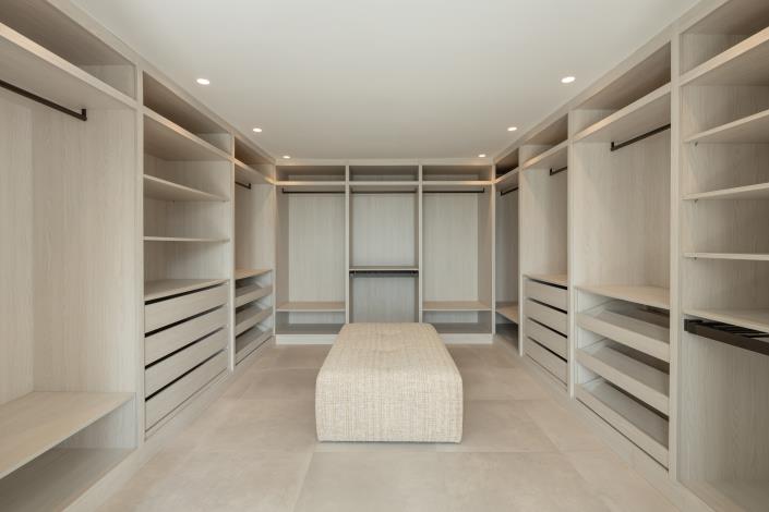 Image No.7-5 Bed Villa for sale