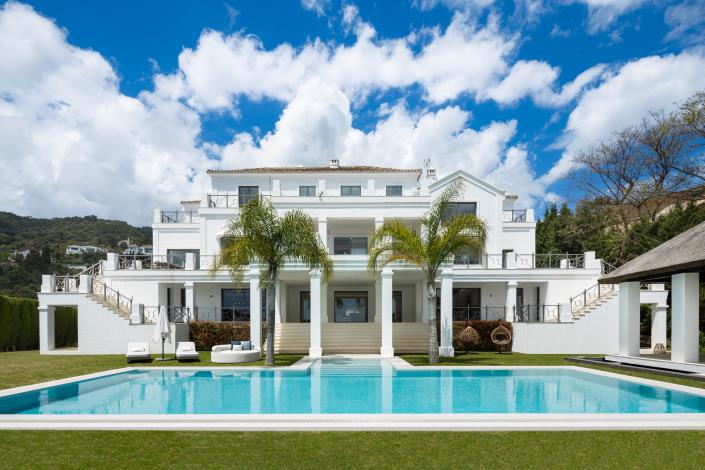 Image No.1-5 Bed Villa for sale