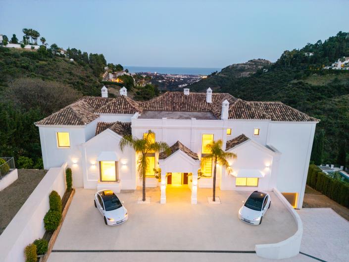 Image No.34-5 Bed Villa for sale