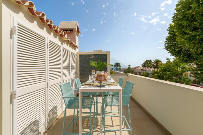 Image No.24-4 Bed Townhouse for sale