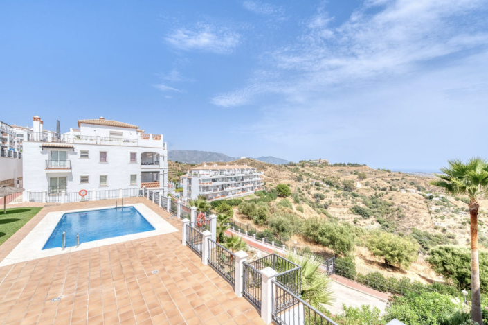 Image No.13-2 Bed Apartment for sale