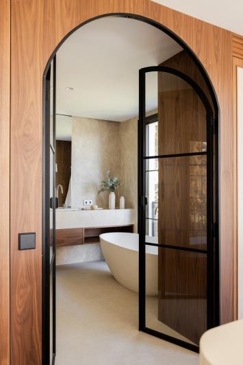 Image No.24-5 Bed Semi-Detached for sale