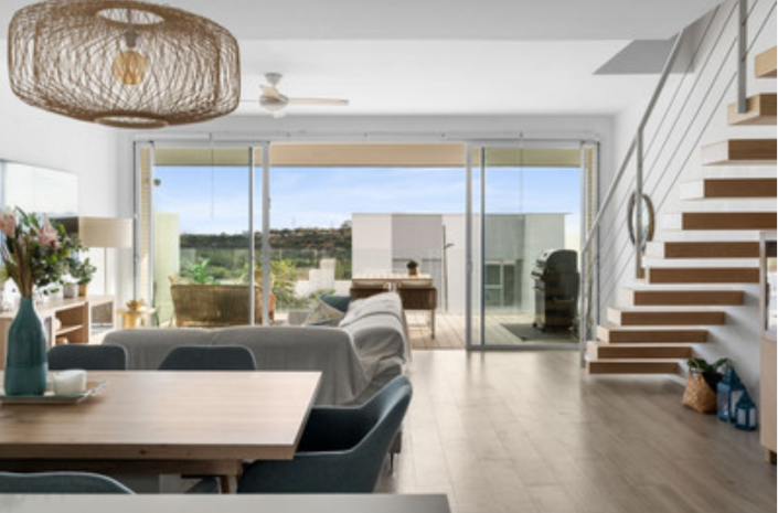 Image No.3-3 Bed Townhouse for sale