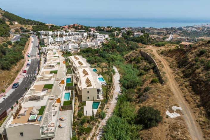 Image No.10-3 Bed Apartment for sale