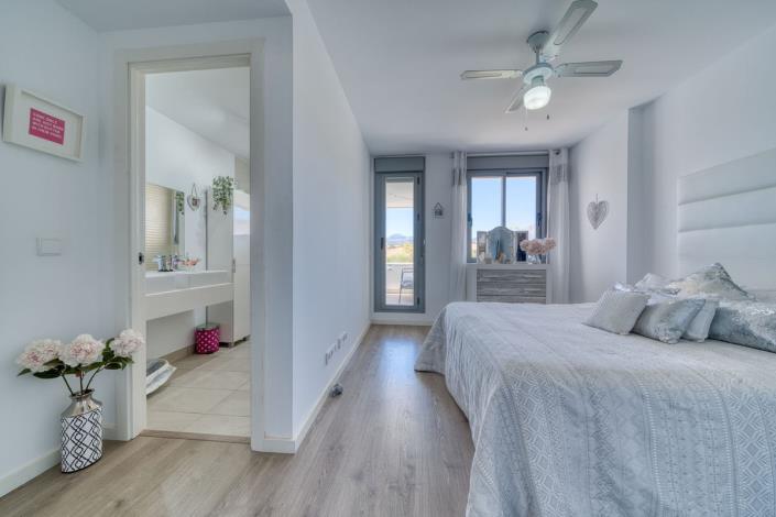 Image No.13-2 Bed Apartment for sale