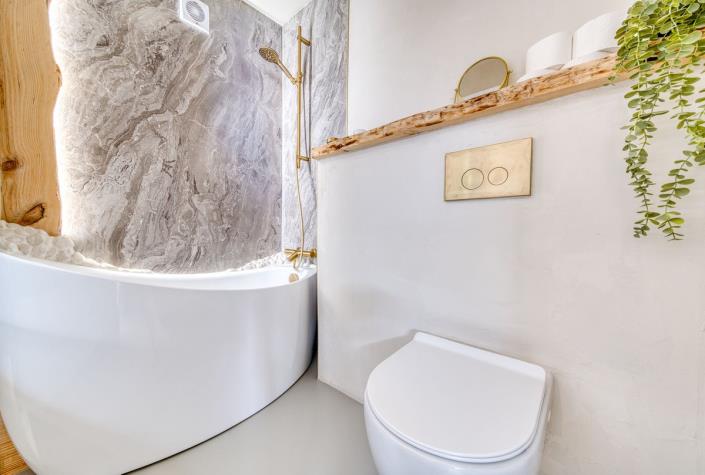 Image No.20-3 Bed Apartment for sale