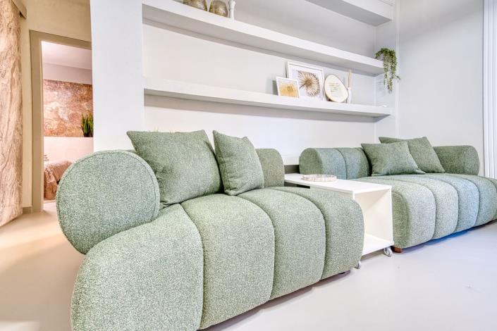 Image No.24-3 Bed Apartment for sale