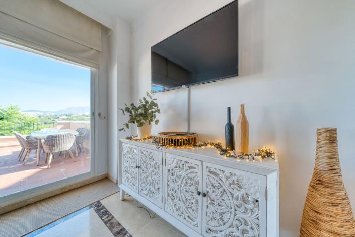 Image No.14-4 Bed Townhouse for sale