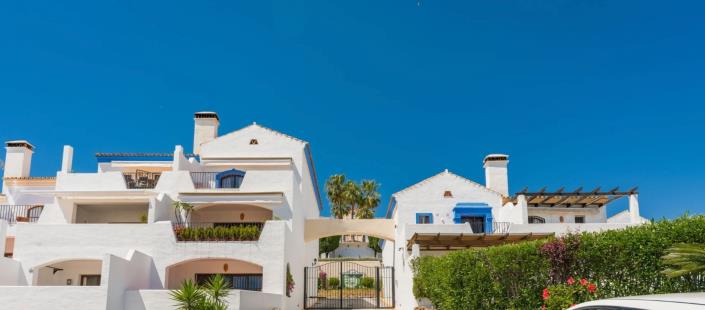 Image No.3-3 Bed Townhouse for sale