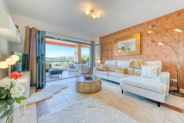 Image No.20-2 Bed Apartment for sale