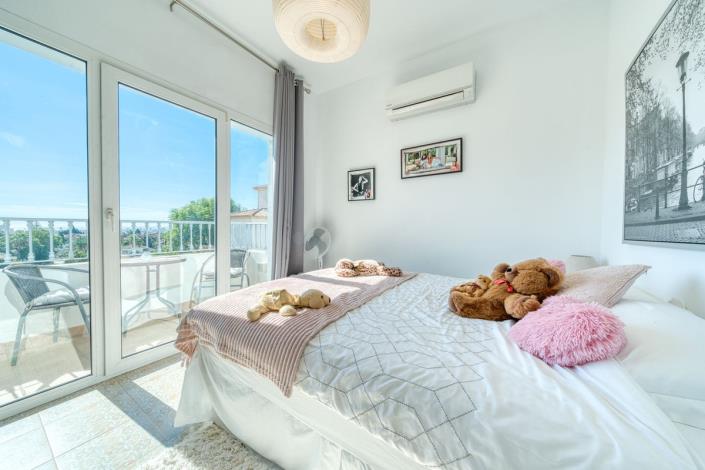 Image No.20-5 Bed Villa for sale