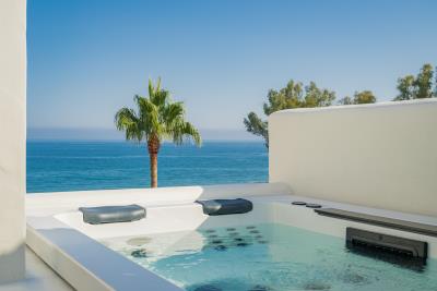 Bahia-del-Velerin-1-6---14-Rooftop-terrace-Jacuzzi