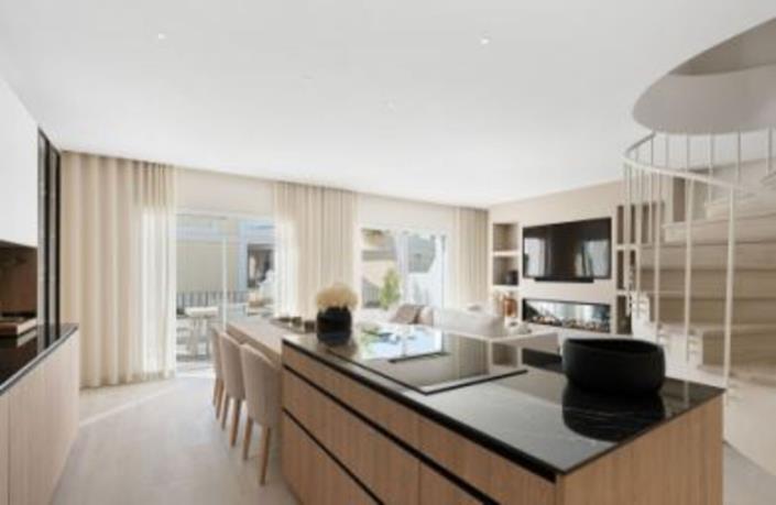 Image No.5-4 Bed Duplex for sale