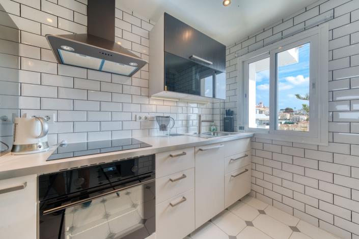 Image No.4-2 Bed Apartment for sale