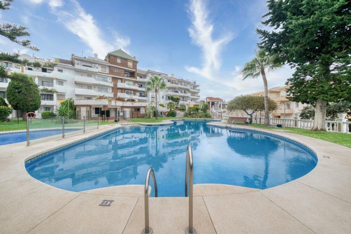 Image No.26-2 Bed Apartment for sale