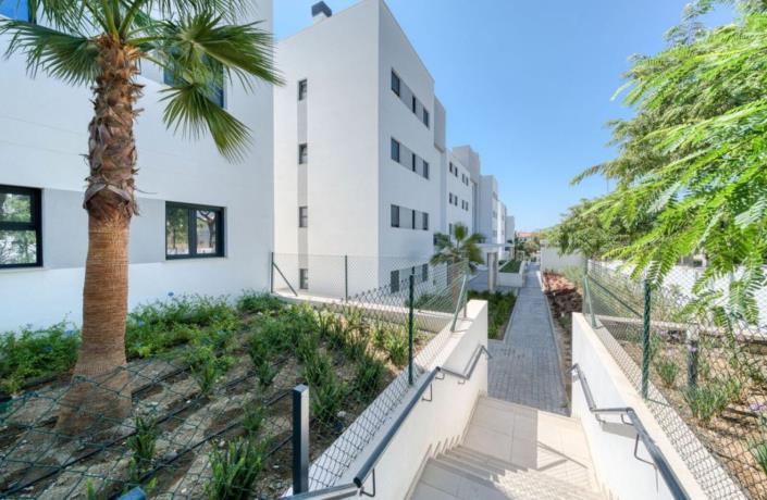 Image No.15-2 Bed Apartment for sale