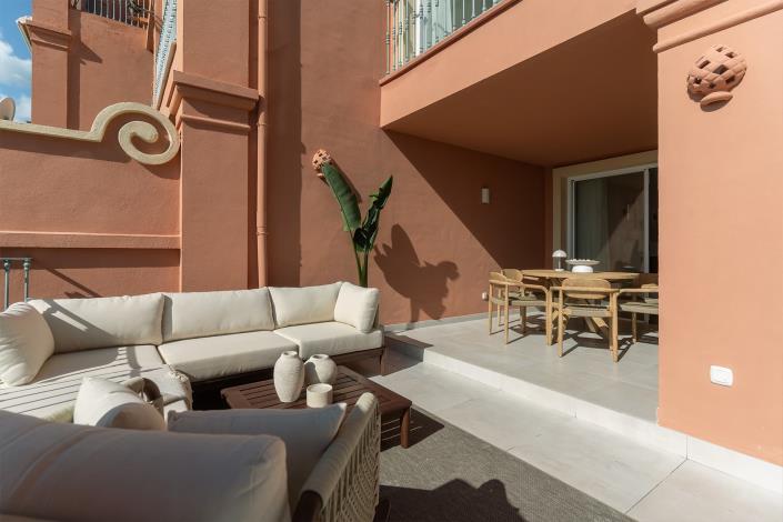 Image No.13-4 Bed Townhouse for sale