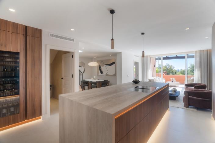 Image No.16-4 Bed Duplex for sale