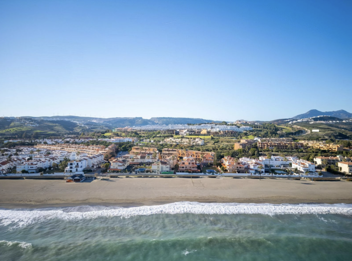 Image No.4-3 Bed Townhouse for sale