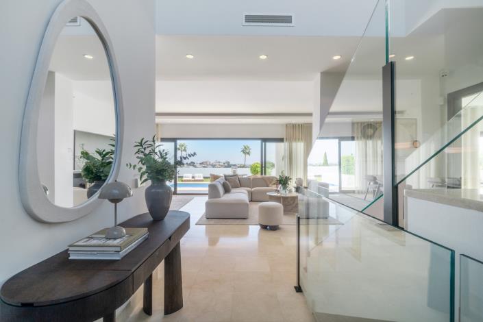 Image No.13-5 Bed Villa for sale