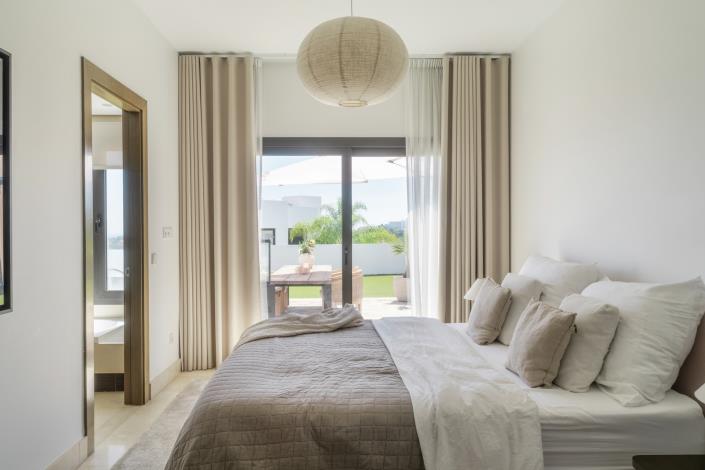 Image No.18-5 Bed Villa for sale